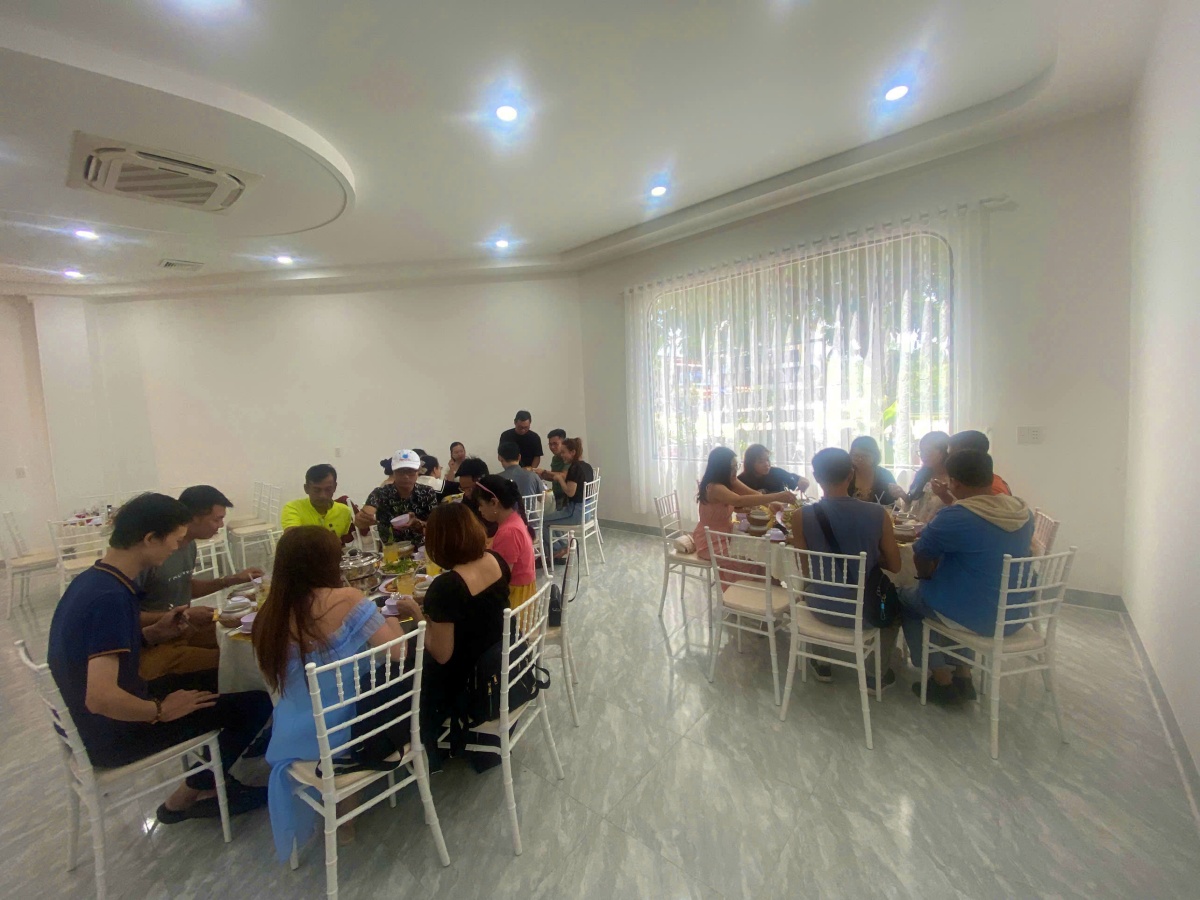 VVH1406256.jpg